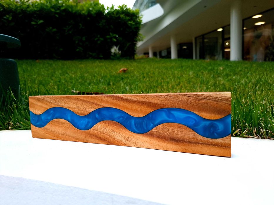 Дървени дъски с епоксидна смола - Последни бройки