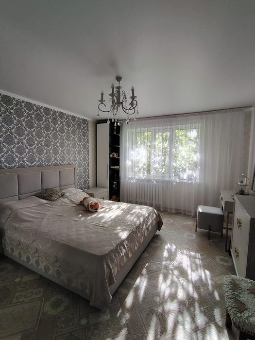 Продам 2хком квартиру район Азии.