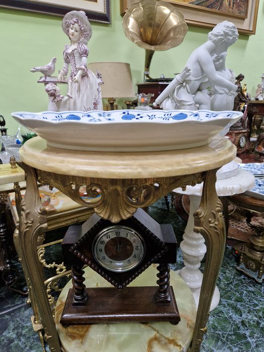 Антикварно колекционерско голямо немско порцеланово плато Meissen