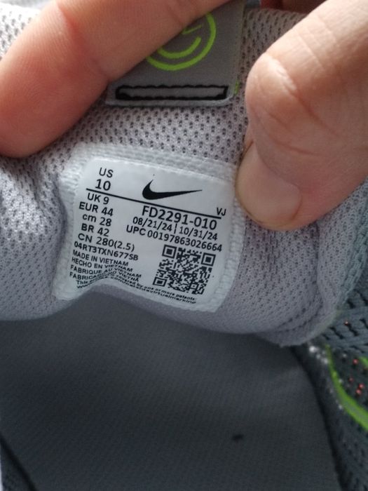 Nike Interact RUN 44номер