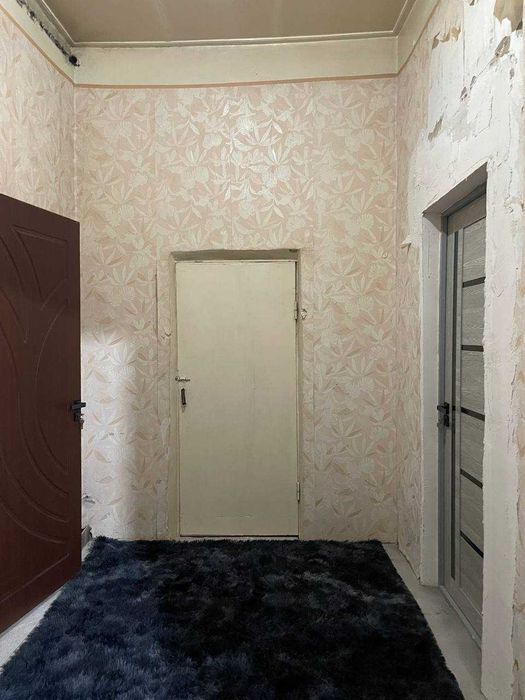 Куйлюк продается земля 4.5 сот, Дом 2.5, 7 спальных, Бассейн + Сауна