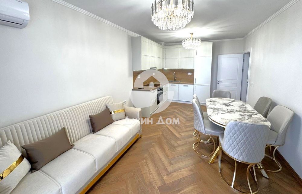 Продава се Тристаен апартамент в Свети Влас - 89 кв.м за 2529 €/кв.м - Снимка #2