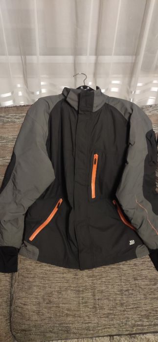 Зимно  Яке  EXES