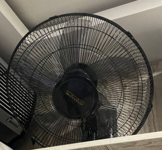 Настенный винтилятор