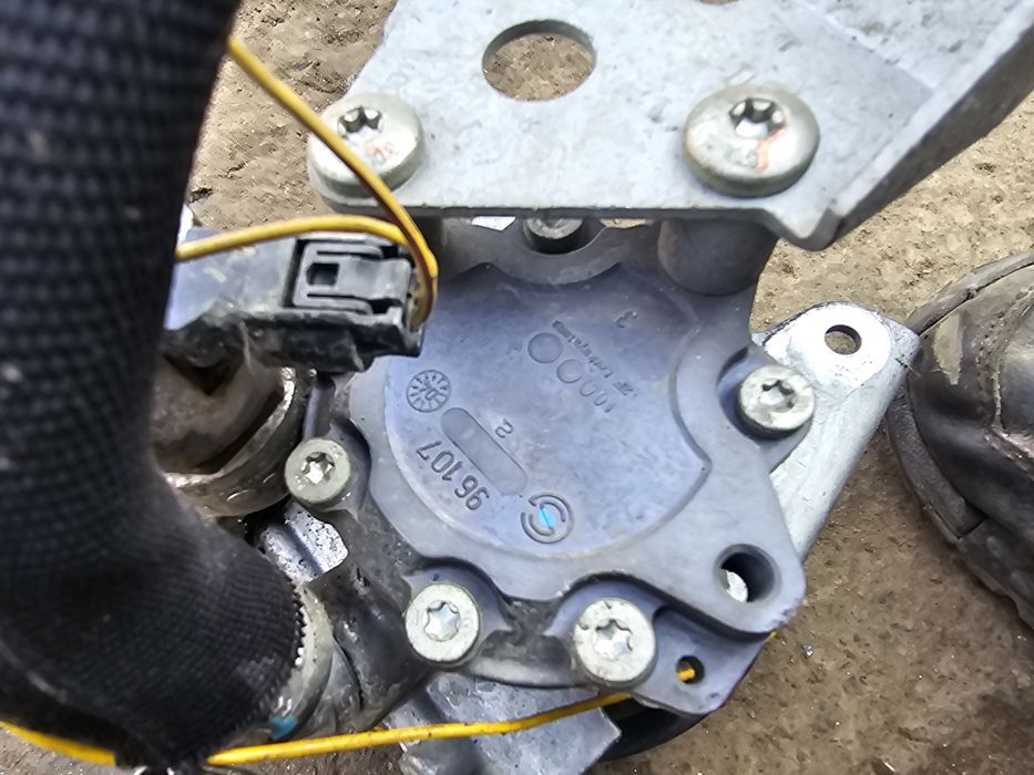 Гур насос БМВ М54 Е60 М52 BMW E60 M52 528 M54 525