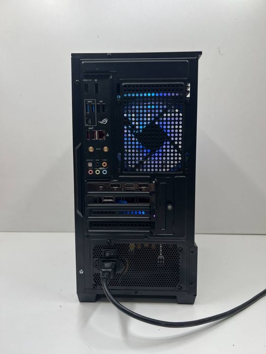 PC Gaming Vanguard | Intel i7-8700K | 32GB RAM | Z390 | 1TB SSD | RTX