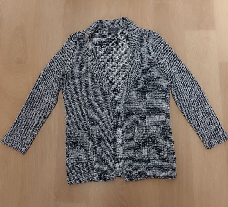 Лот размер М - Mohito , Zara ,Maui sport