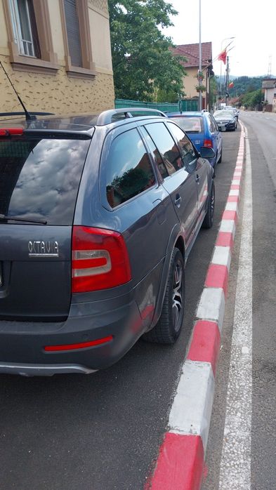 SKODA Octavia 2009 — imagine 5