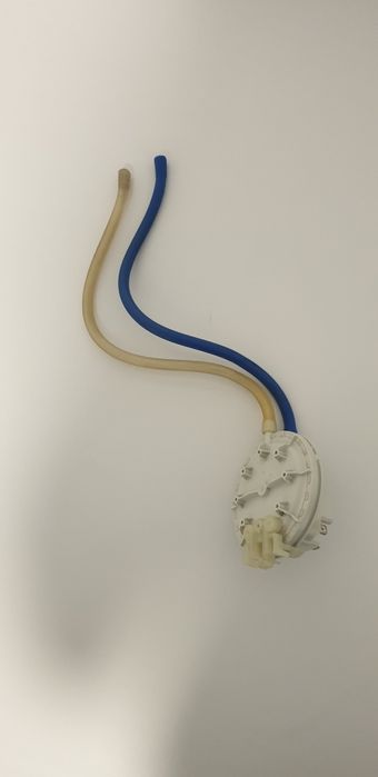 Presostat  aer Centrala Vaillant conventionale 24 -28 kw an 2000-2008