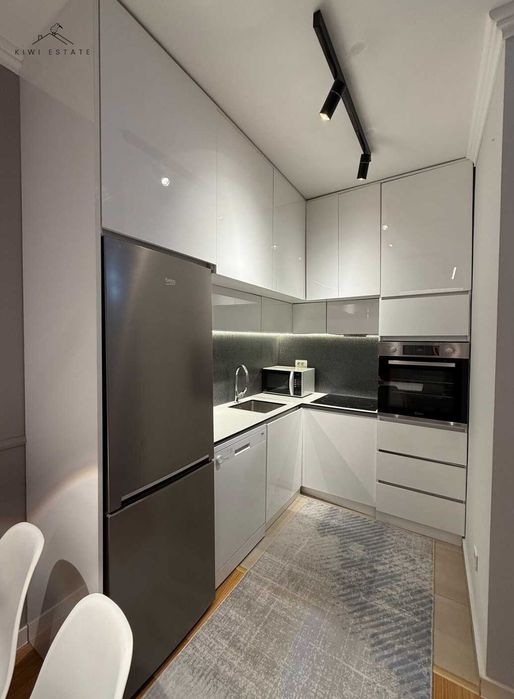 Дава се под наем Двустаен апартамент в София, Кръстова вада - 64 кв.м за 599 € - Снимка #1