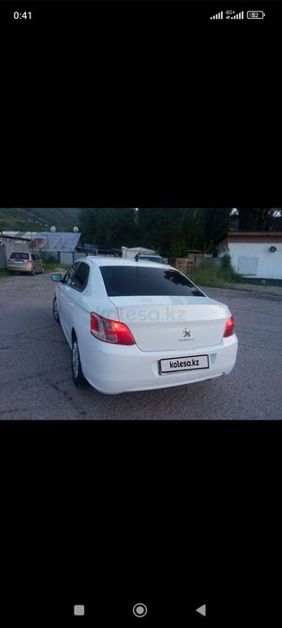 Продам авто Peugeot 301