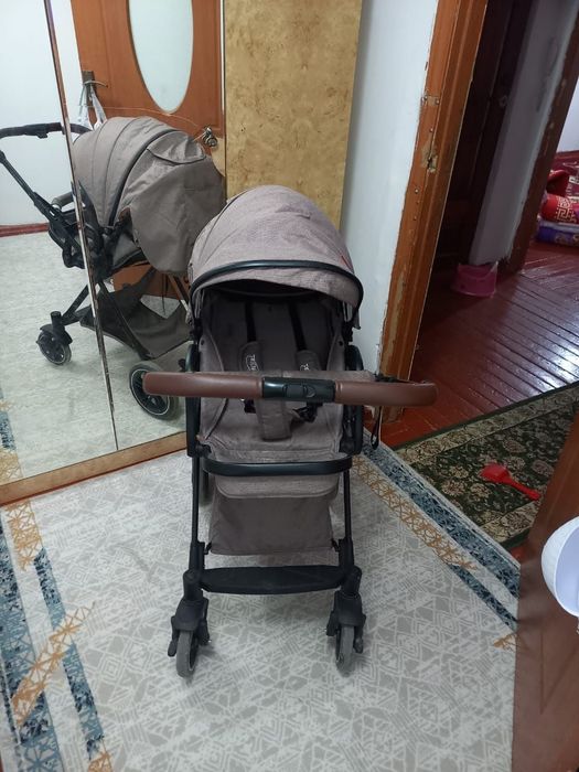Продаётся коляска зима лето за 15.000