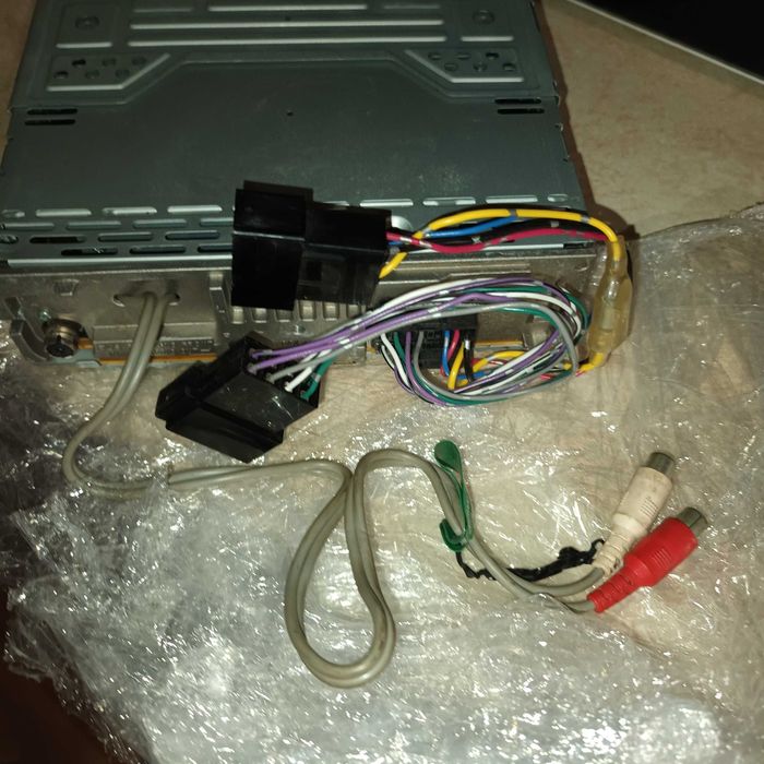 радио касеофон за кола sony .нов.