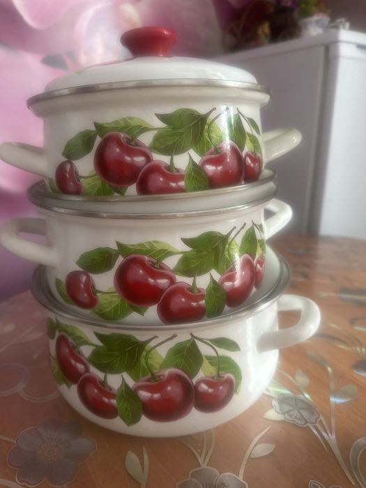 Кастрюли в отличном состоянии