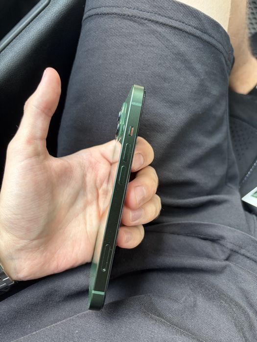 Продам Iphone 13 128GB