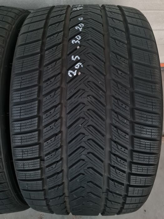 Зимни гуми 2 броя GRIPMAX SuperGripProWinter 295 30 R20 дот 3820