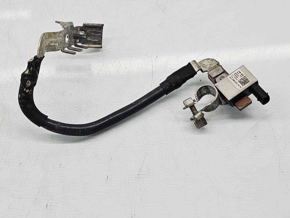 Borna baterie (-) Skoda Superb III Combi (3V5) [Fabr 2015-2024] 5Q091