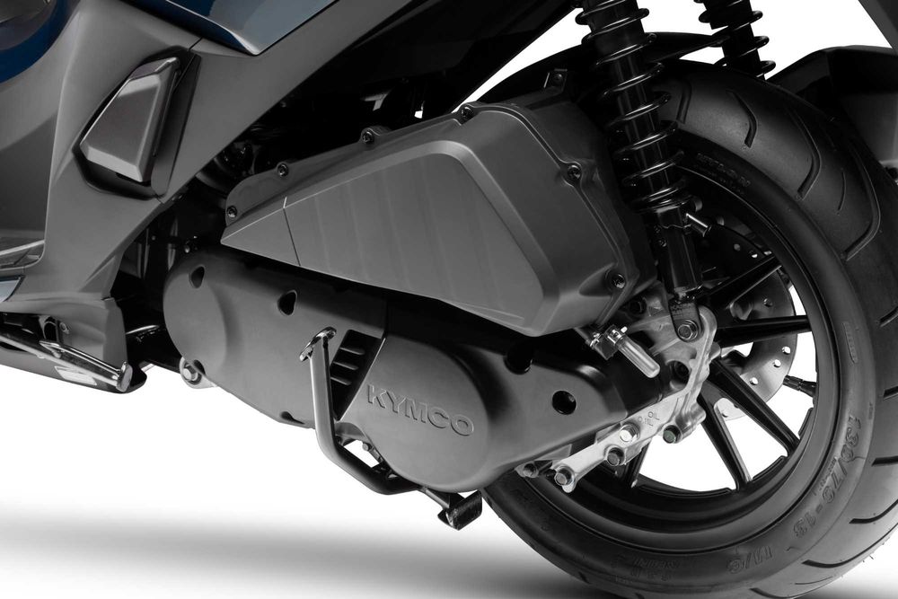 Scuter Kymco SKYTOWN 125i la pret promotional!