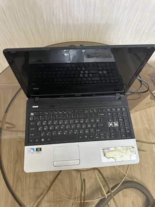 ACER noutbuk sotiladi