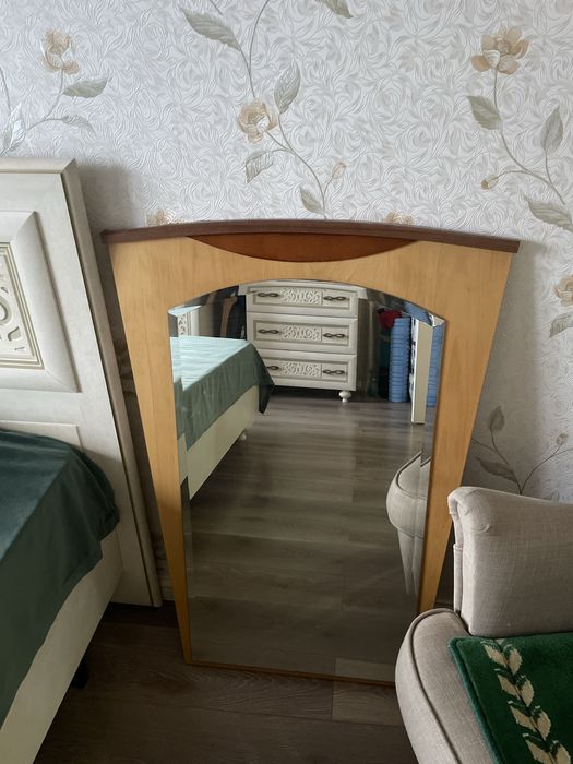 Белорусское зеркало шпон