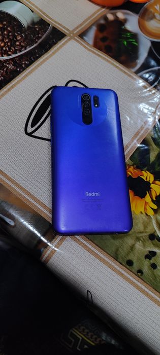 Redmi 9 32 tali holati yaxwi
