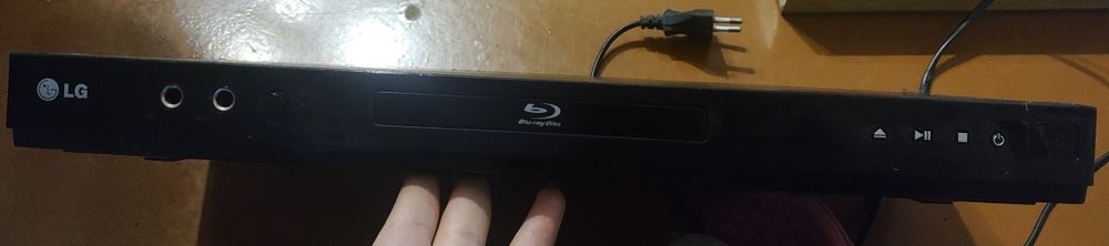 DVD проигрыватель с 3д очками blu rey