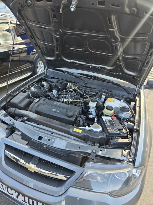 Nexia 2 1.6 supper kansaner