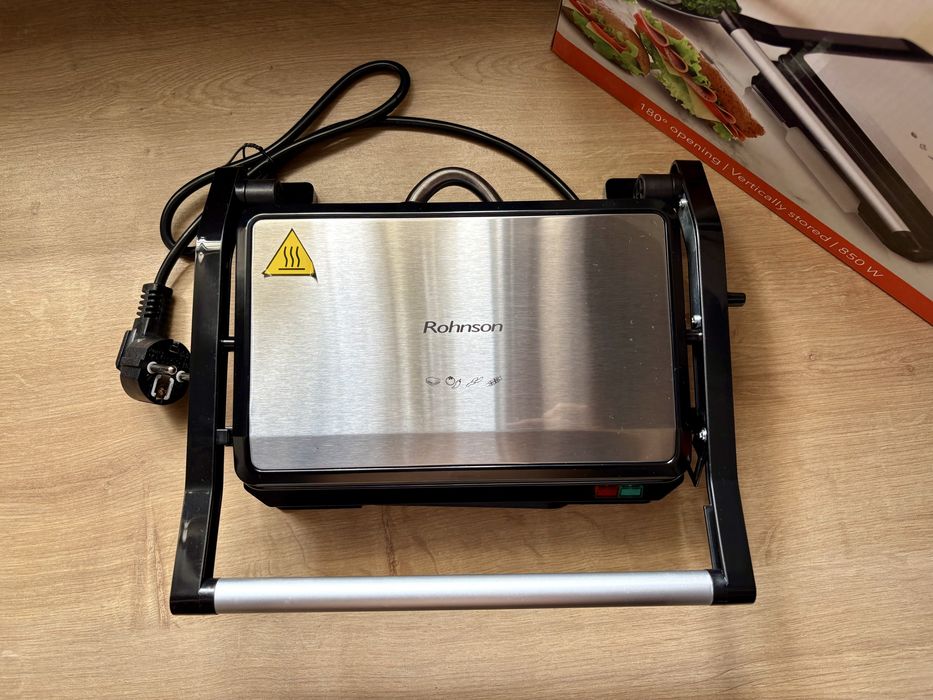 Sandwich Maker / Grill Rohnson R2114 – 850 W – aproape nou