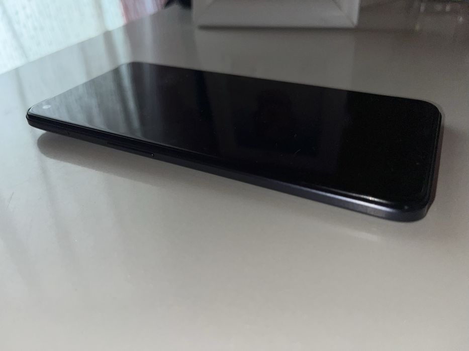 Realme 8 5g за части