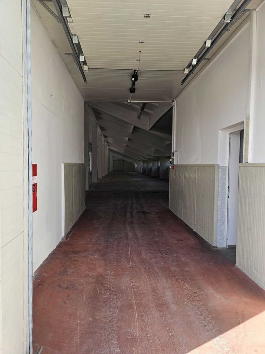 Дава се под наем Склад в с. Стряма, Област Пловдив - 1500 кв.м за 4500 € - Снимка #3