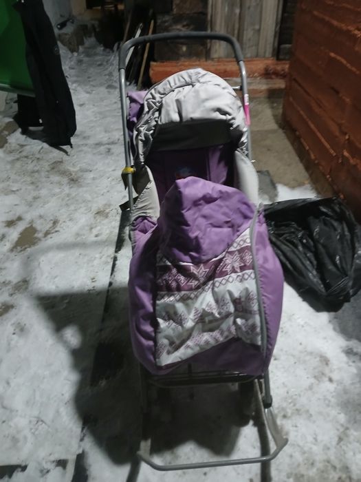 Продам каляску,санки 2в1