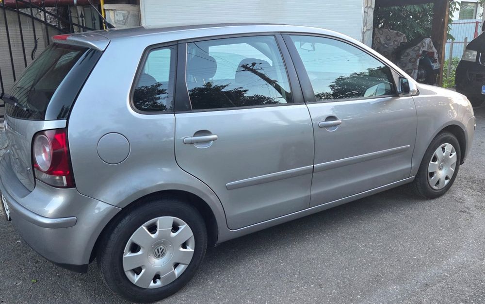 Vw Polo 1.4 benzina, an 2008 foarte buna
