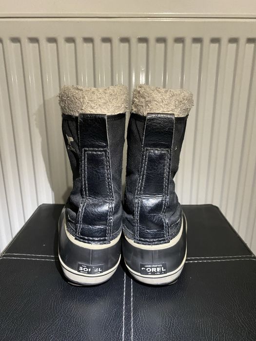 Ghete Sorel waterproof negre, mărimea 36, stare foarte bună