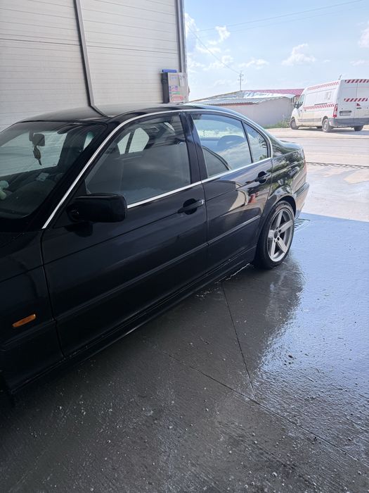 BMW e46 320i 2.4