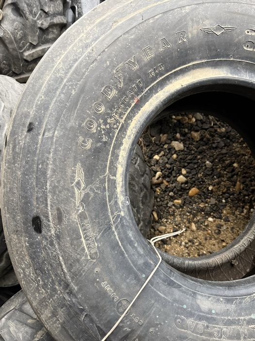 12,5-16 goodyear remorca