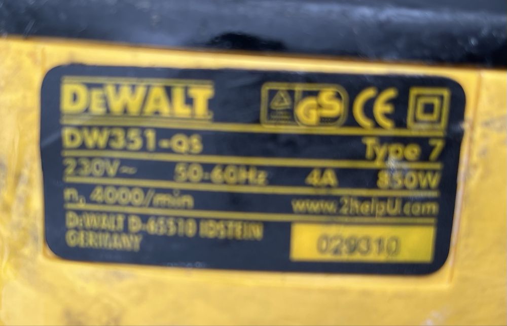 Circular de mană dewalt dwe 351 qs