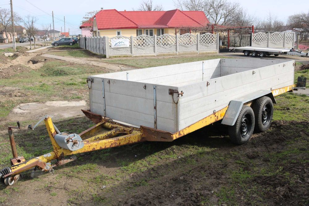 remorca auto trailer