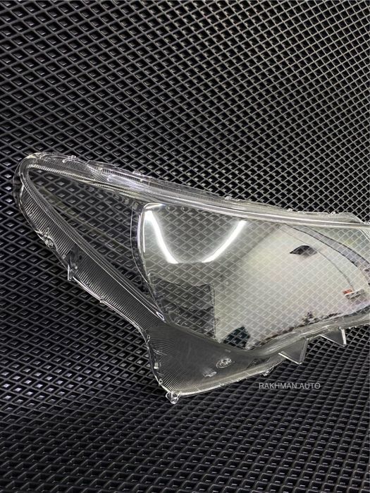 Стекла фар Тойота / Toyota Rav4