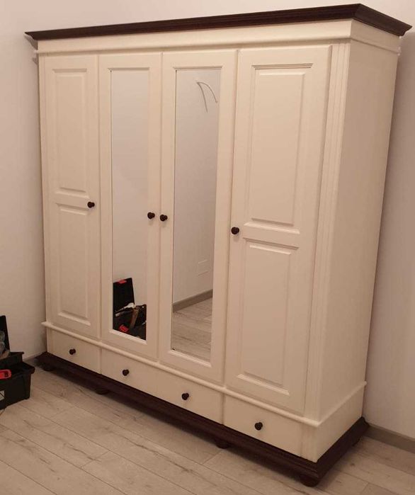 Sifonier din lemn masiv cu oglinda Seby, 4 usi + 3 sertare, alb+nuc