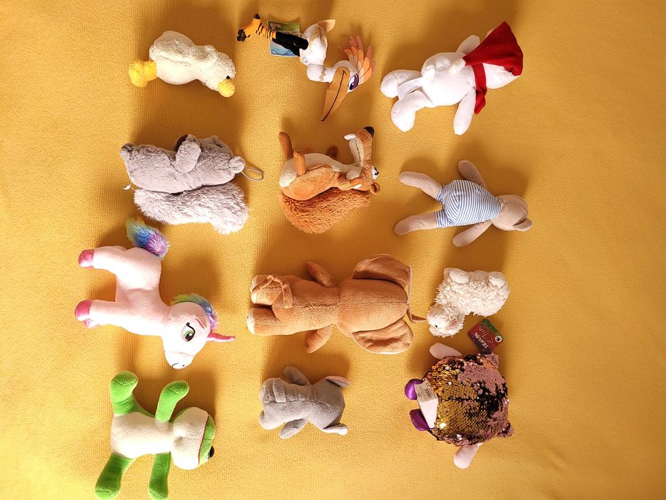 Set de 12 plusuri / jucarii cu diverse personaje