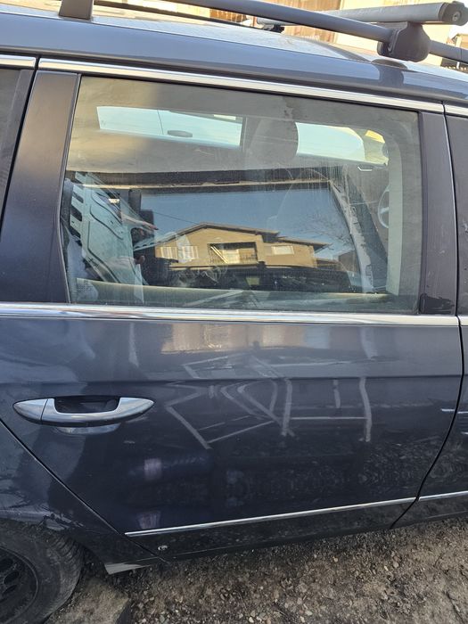 Dezmembrez passat b6 1.4  cod culoare LK7K