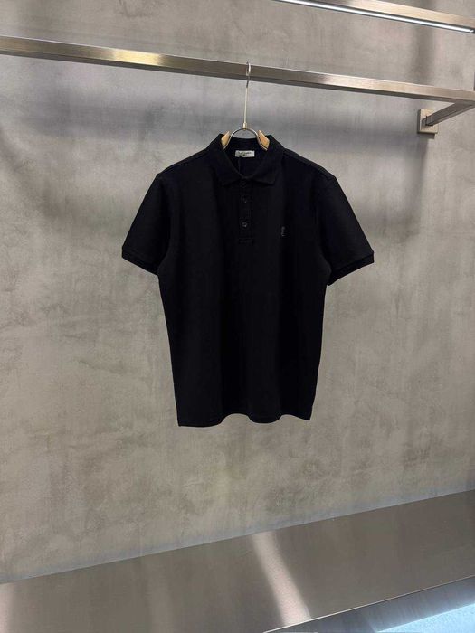 tricouri modele noi 2026 Yves Saint Laurent