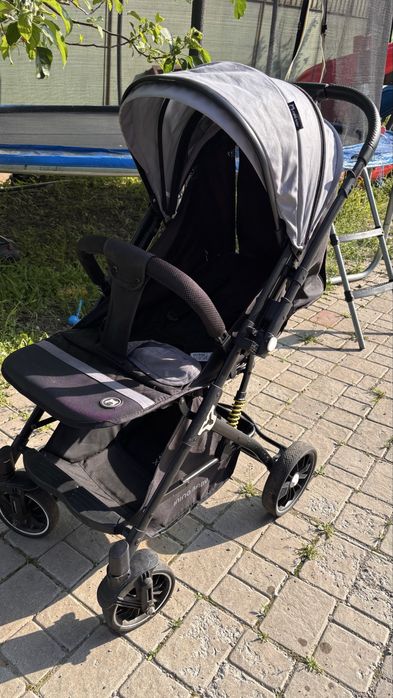 Коляска детская с перекидной ручкой