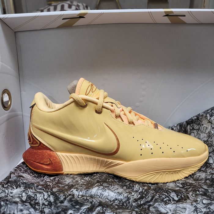 Нови оригинални мъжки маратонки