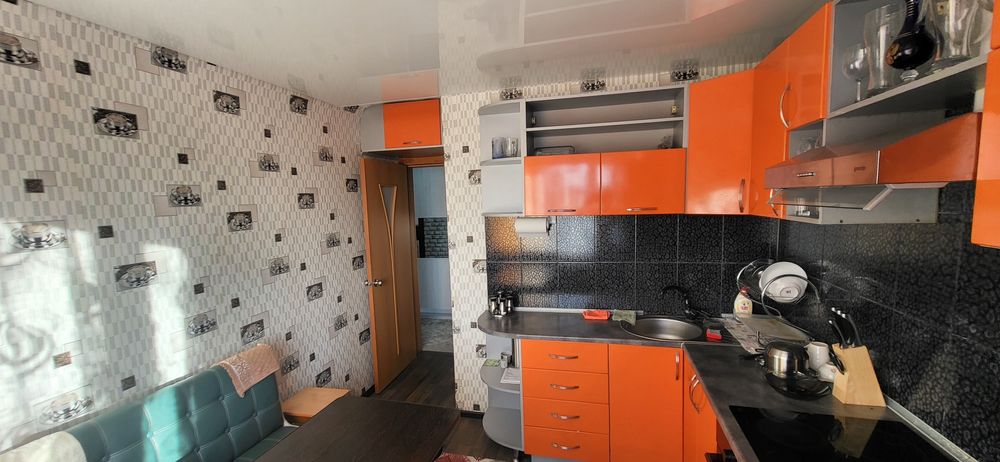 Продам 3х комн кв