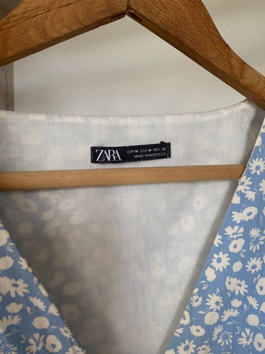 Рокли и топове ZARA