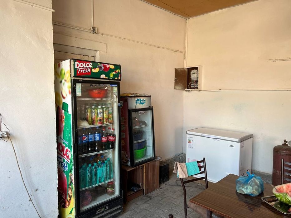 Уй сотилади, Лоиш шахарчасида