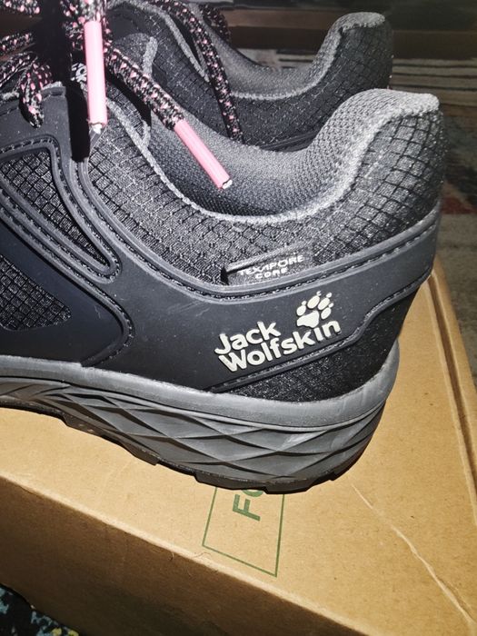 Semighete drumetie Jack wolfskin 40 PRET FIX