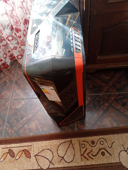 Vând PC Intel core i3 gaming