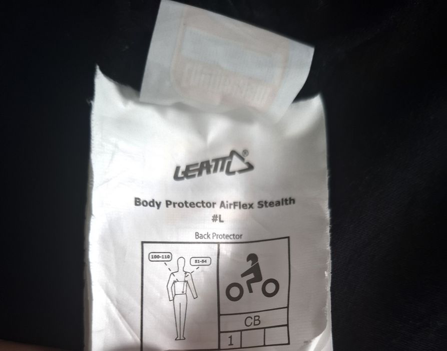Protectie integrala Leatt AirFlex Stealth